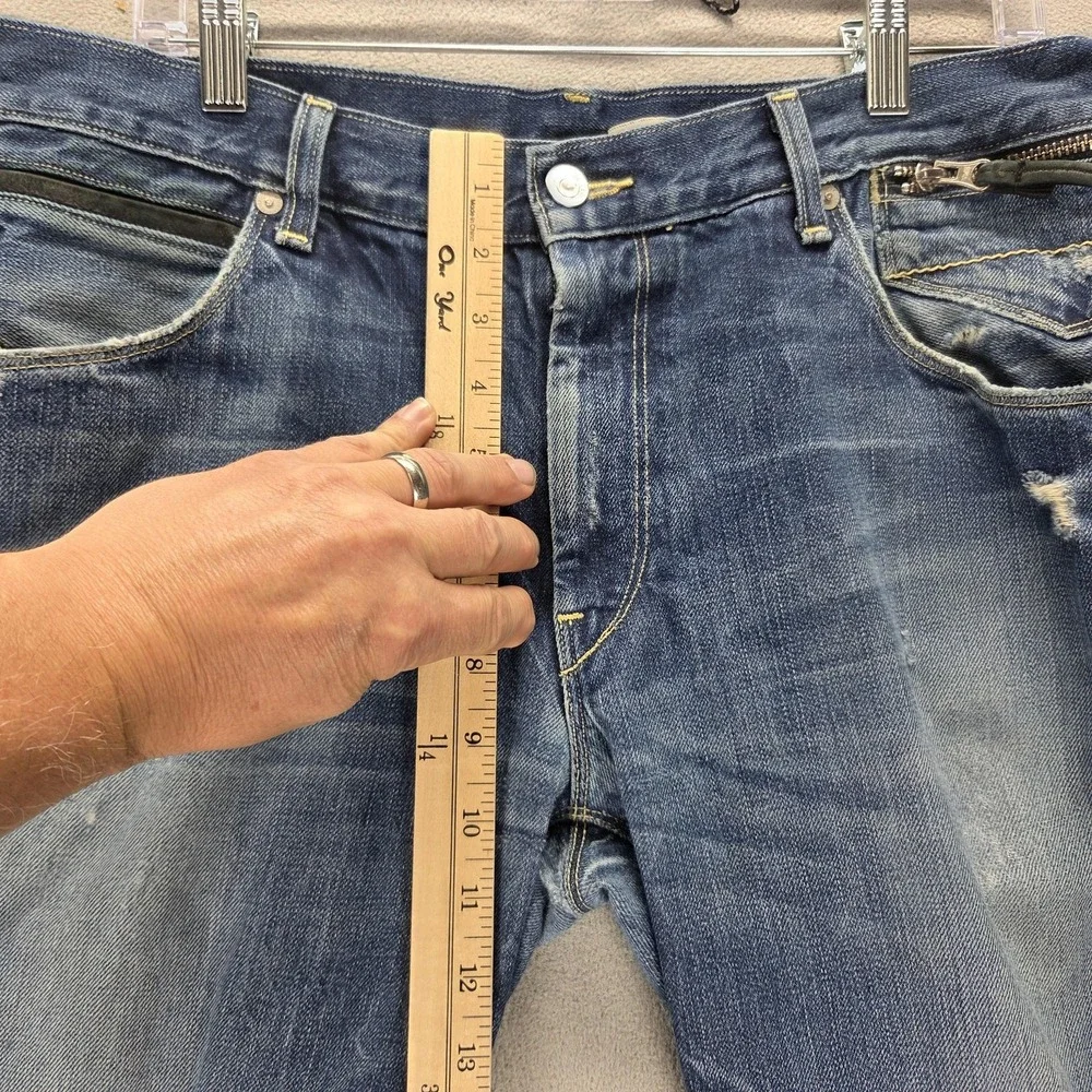 Vintage Levis Engineered Jeans Mens 34x34 Blue Twisted Zip Fly Medium Wash